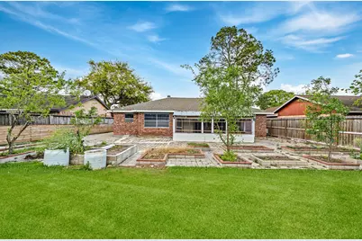 10606 Kirkdale Drive, Houston, TX 77089 - Photo 23