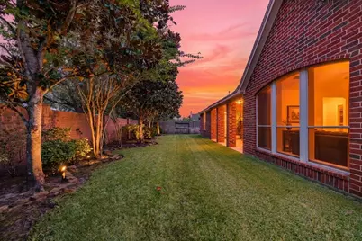 12610 Patrick Palace, Houston, TX 77089 - Photo 3