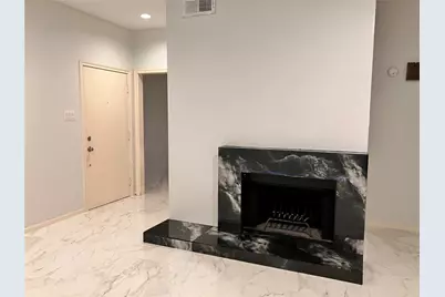 11711 Memorial Drive #83, Houston, TX 77024 - Photo 5