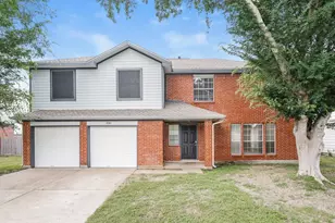 8310 Woodland Willows Dr, Houston, TX 77083 - Photo 1