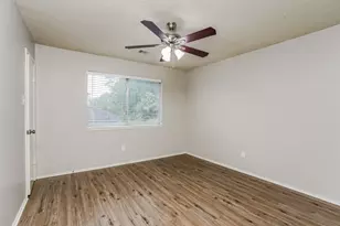 8310 Woodland Willows Dr, Houston, TX 77083 - Photo 15
