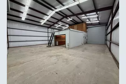 915 Sycamore Road, Richmond, TX 77469 - Photo 39