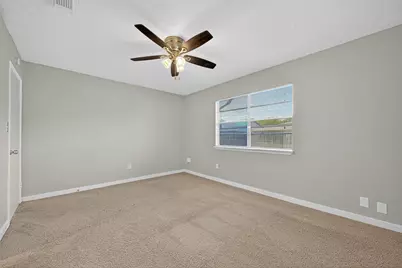 10402 Gulfstream Lane, Sugar Land, TX 77498 - Photo 23