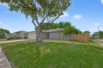10402 Gulfstream Lane, Sugar Land, TX 77498 - Photo 45