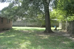 105 Lakeway Dr, Crockett, TX 75835 - Photo 13