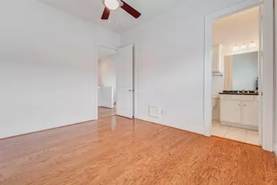 6873 Staffordshire Boulevard, Houston, TX 77030 - Photo 29