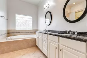 6873 Staffordshire Blvd, Houston, TX 77030 - Photo 37