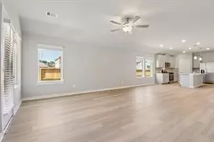 14235 Rolling Pastures Dr, Magnolia, TX 77354 - Photo 5