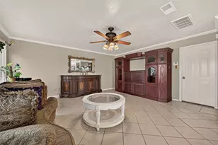 6523 Summit Ridge Ct, Houston, TX 77085 - Photo 17