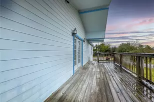 1045 12th St, Dickinson, TX 77539 - Photo 21