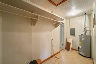 1045 12th St, Dickinson, TX 77539 - Photo 13
