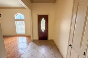 7945 Laurelwood St, Beaumont, TX 77707 - Photo 5