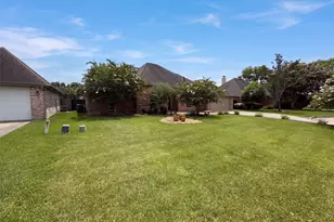 7945 Laurelwood St, Beaumont, TX 77707 - Photo 21