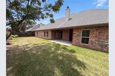 7945 Laurelwood Street, Beaumont, TX 77707 - Photo 5