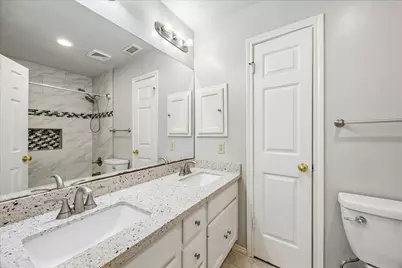806 Amber Bough Court, Houston, TX 77062 - Photo 13