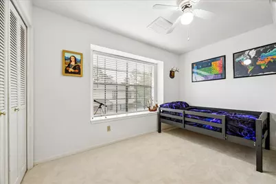 806 Amber Bough Court, Houston, TX 77062 - Photo 15