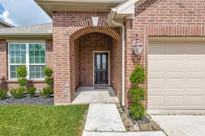 10234 Humphreys Green Drive, Rosharon, TX 77583 - Photo 3