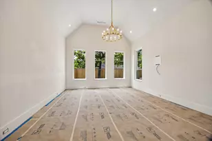 6243 Briar Rose Dr, Houston, TX 77057 - Photo 15