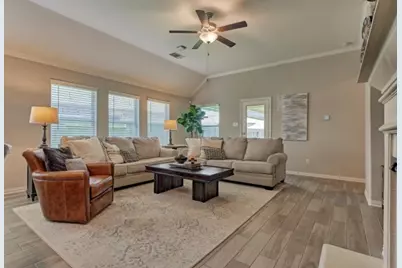 4535 Shallow Ember Drive, Spring, TX 77386 - Photo 9