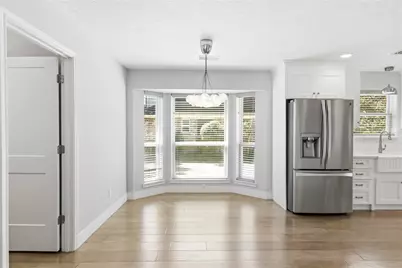 512 Chalmette Street, League City, TX 77573 - Photo 17