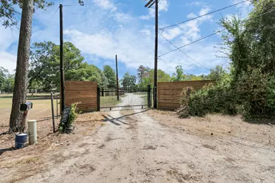 18380 Blackberry Road, Conroe, TX 77306 - Photo 3
