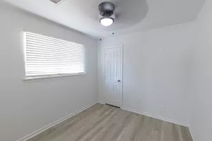 19703 Vista Lake Ct, Cypress, TX 77433 - Photo 23