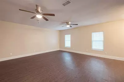 1447 Willow Rock Road, Houston, TX 77088 - Photo 15