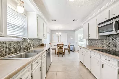 4118 Honey Oaks Drive, Seabrook, TX 77586 - Photo 5