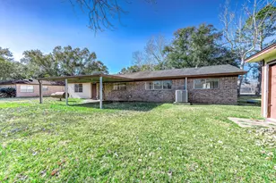3311 County Rd 890, Alvin, TX 77511 - Photo 31