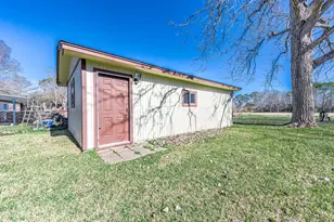 3311 County Rd 890, Alvin, TX 77511 - Photo 29