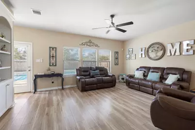 28435 Lockeridge Creek Drive, Spring, TX 77386 - Photo 15