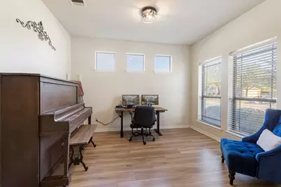 28435 Lockeridge Creek Drive, Spring, TX 77386 - Photo 7