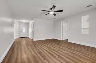 5945 Sinclair Dr, Montgomery, TX 77316 - Photo 11