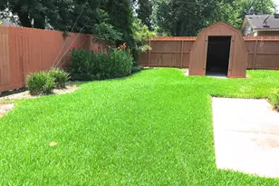 9307 Val Verde St, Houston, TX 77063 - Photo 15