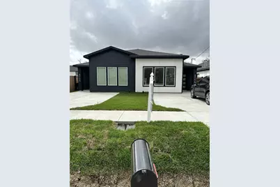 8218 Locksley Road #A/B, Houston, TX 77078 - Photo 1