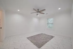 9534 Irby St, Houston, TX 77088 - Photo 23