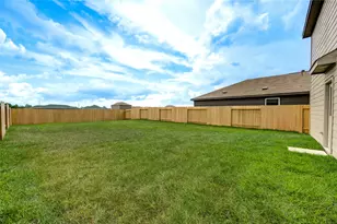 10824 Red Orchid Dr, Houston, TX 77016 - Photo 33