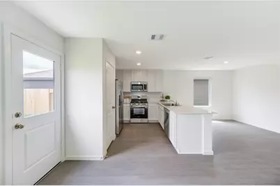 10824 Red Orchid Drive, Houston, TX 77016 - Photo 9