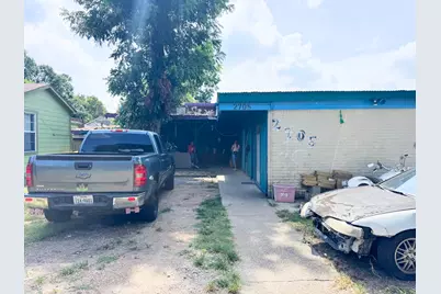 2705 Beatty Street, Houston, TX 77023 - Photo 5