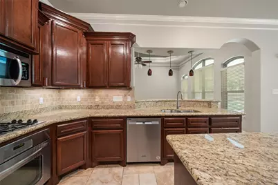 1019 Monarch Oak Drive, Magnolia, TX 77354 - Photo 11