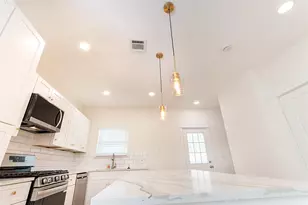 8923 De Priest St, Houston, TX 77088 - Photo 13