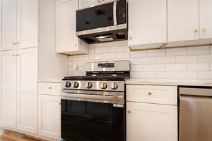 8923 De Priest St, Houston, TX 77088 - Photo 11