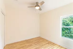 8923 De Priest St, Houston, TX 77088 - Photo 35