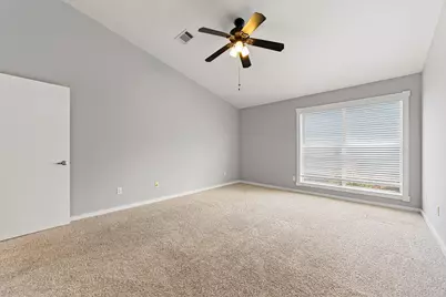 913 Robin Street, Houston, TX 77019 - Photo 13
