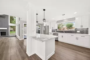 12530 Olympia Dr, Houston, TX 77077 - Photo 13