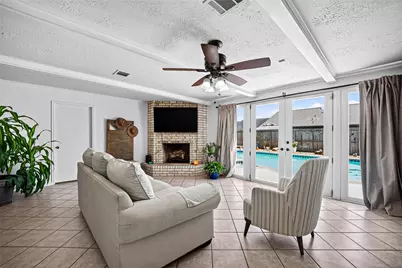 4810 Pocahontas Drive, Pasadena, TX 77505 - Photo 1