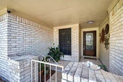 4810 Pocahontas Drive, Pasadena, TX 77505 - Photo 3