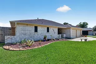 4810 Pocahontas Dr, Pasadena, TX 77505 - Photo 1