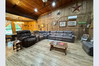 17 Mosley Lane, Huntsville, TX 77320 - Photo 3