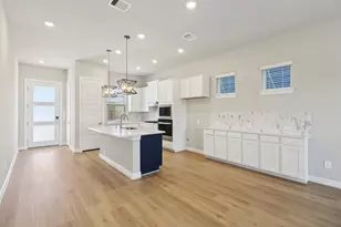 709 Topwater Trail, Kemah, TX 77565 - Photo 11